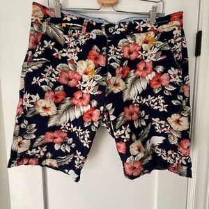 Denim & Flower Tropical Floral Shorts